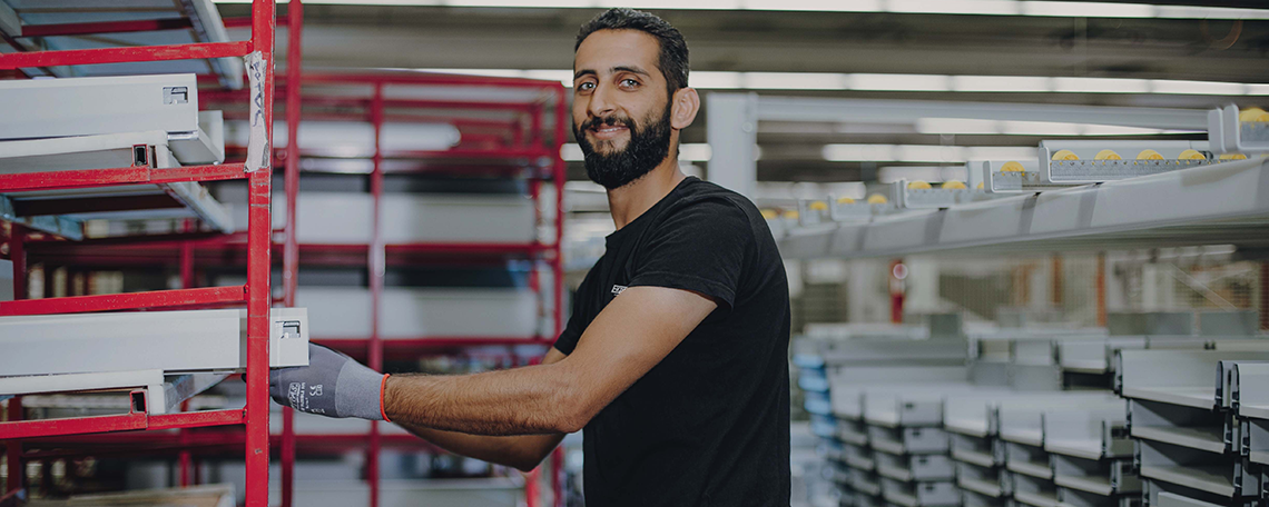 Maschinen- und Anlagenführer (m/w/d) im Bereich Zuschnitt, 2. Bild